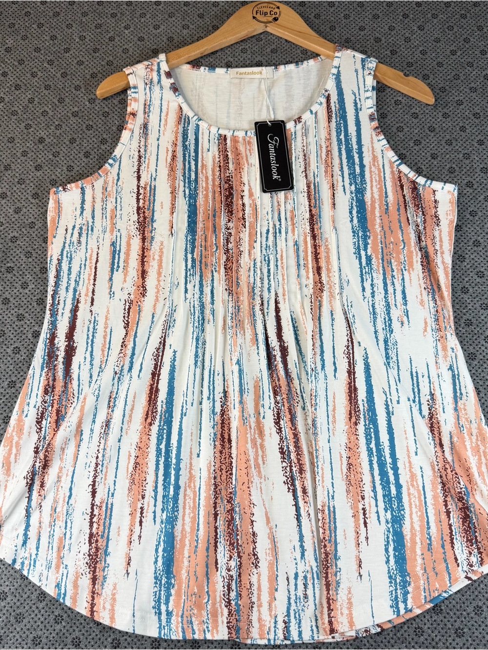 Women’s Sleeveless Tank Top